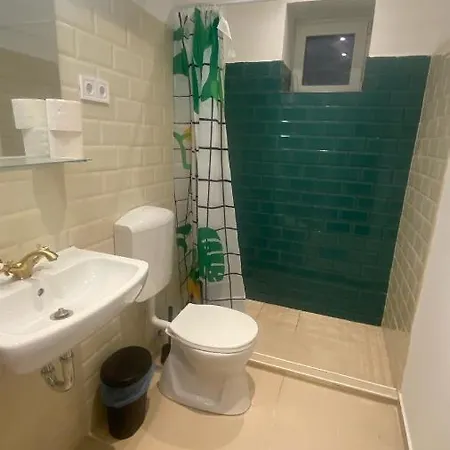 Night & Flight Airport شقة *